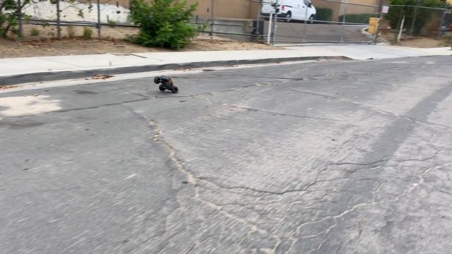 Mjx mew4 / hosim 1/16 brushless rc m163 смотреть онлайн