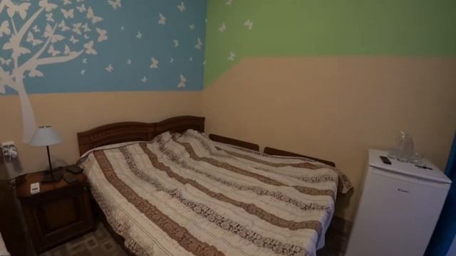 АДЛЕР. ОКТЯБРЬ 2021. ВЕРСАЛЬ. Гостевой дом, ул. Чкалова 15/2. Обзор смотреть онлайн