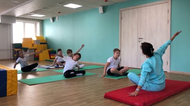 видеоурок ритмика 2 класс, для детей с ОВЗ в коррекционной школе-интернат 2023 год смотреть онлайн