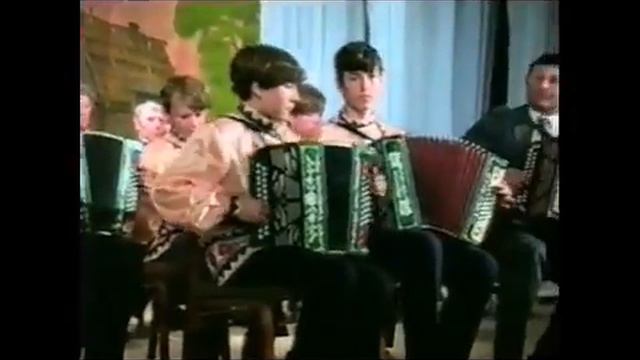 ансамбль "Гармошечка" рук. Борисов Алексей Александрович, г.Княгинино смотреть онлайн