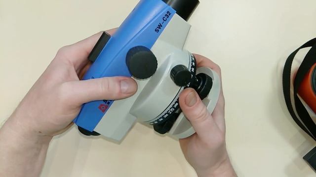 Нивелир оптический SNDWAY SW C32.  Бюджетный вариант