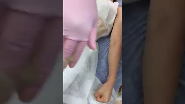Шугаринг в зоне рук, исключающий реакции кожи смотреть онлайн