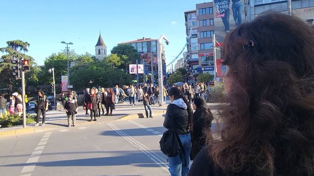 Стамбул Едем в Кадыкёй — самый модный район Стамбула смотреть онлайн