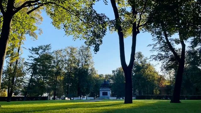 Инженерный сквер, памятник Петру I, 02.09.2021 смотреть онлайн