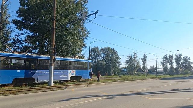Трамвай 71-608КМ [№228] по 4А маршруту на разворотном кольце смотреть онлайн