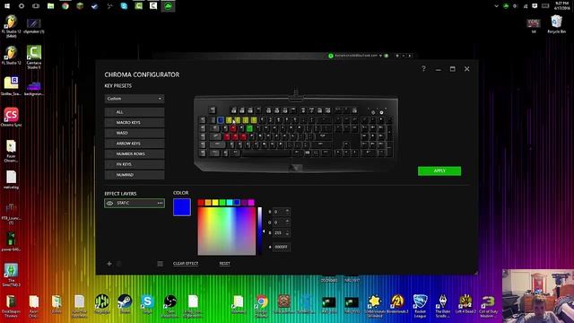 How To Download/Use Razer Synapse (Razer Chroma KeyBoard)