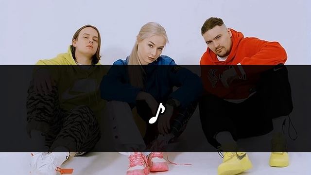 Cream Soda & Хлеб - Плачу на техно(Караоке) смотреть онлайн