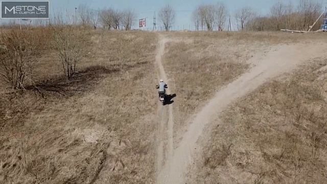 Тренировка спусков и подъемов на BMW R1200GS смотреть онлайн