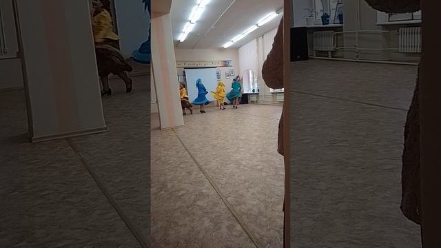 танец бабушек смотреть онлайн