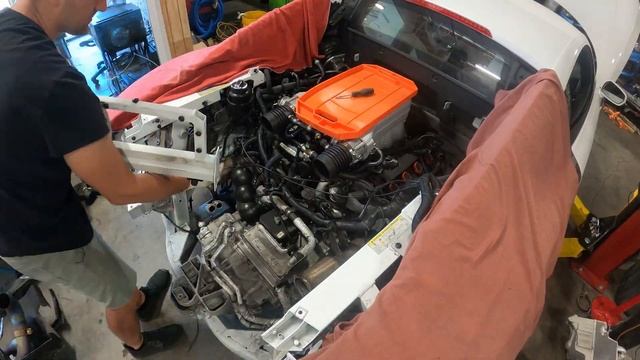 We Spent OVER 30hrs Changing this AC Pump on a AUDI R8 смотреть онлайн