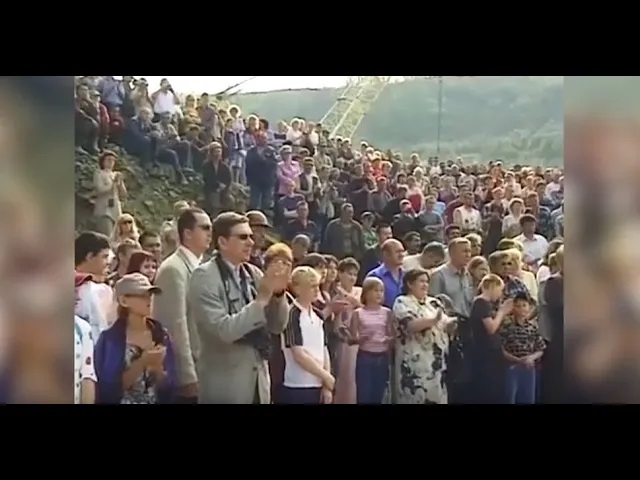 Светлинская ГЭС. Вилюй вновь в своем русле. 2002 г. смотреть онлайн