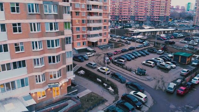 Flying in Ufa. Russia Бакалинская. Уфа. DJI Mavic смотреть онлайн