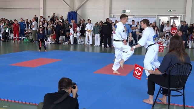 Участники первенства: 367 (ака) - 312 смотреть онлайн