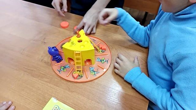 Игра собирает друзей. смотреть онлайн