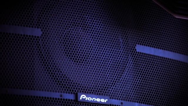 культовый берлинский клуб magdalena - инсталляция звука от Pioneer смотреть онлайн
