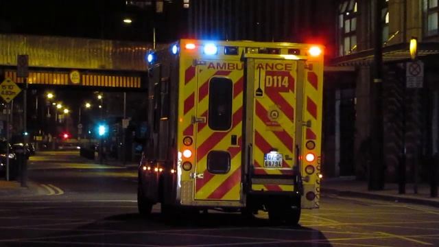 Dublin Fire Brigade / 07 D 68794 / Ford Transit / Emergency Ambulance / Tara Street Turn Out смотреть онлайн