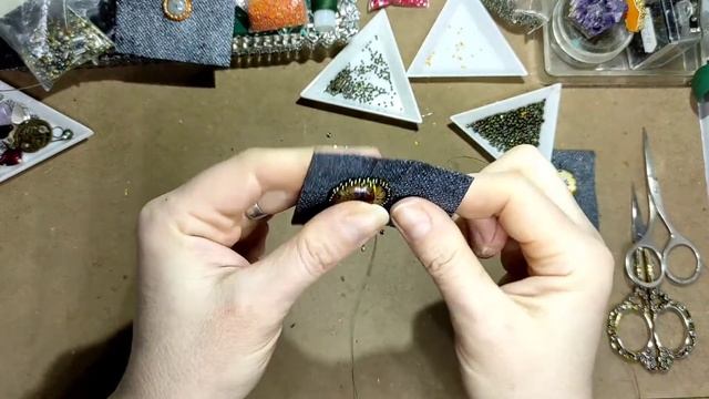 Как обшить кабошон. Самый простой способ. смотреть онлайн