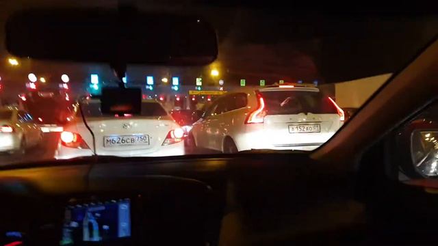 Пробка на платной дороге смотреть онлайн