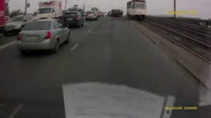 Как надо ездить на ГАЗели  по пробкам.