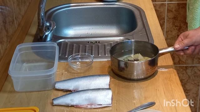 Солим сельдь дома.#Каксолитьселедкудома# смотреть онлайн