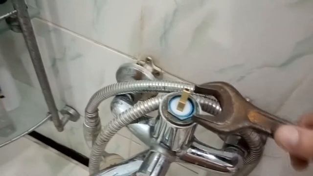 Как поменять картридж в смесителе смотреть онлайн