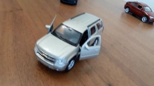 Машинка Велли Welly Chevrolet Tahoe Шевроле Тахо Коллекционные модели машин