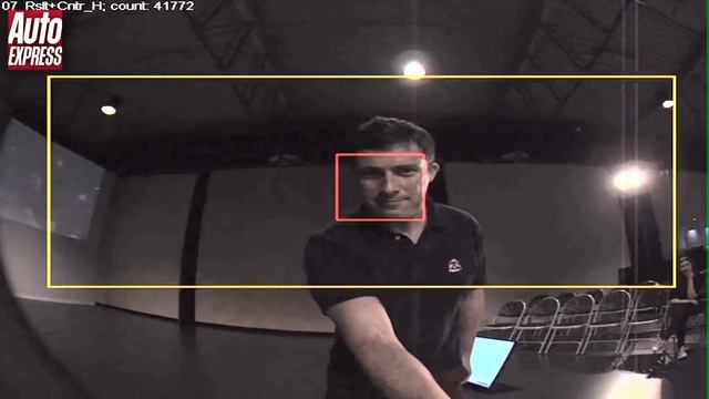 Сколько стоит костюм Человека-Паука? смотреть онлайн