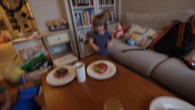 Гимнастика ВОЗВРАЩАЕТСЯ | Семейный Влог