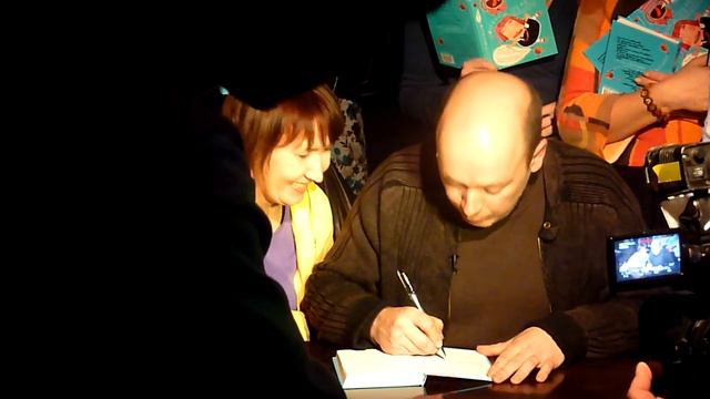 Слава Сэ в Москве в клубе "Демократия" Автограф-сессия смотреть онлайн