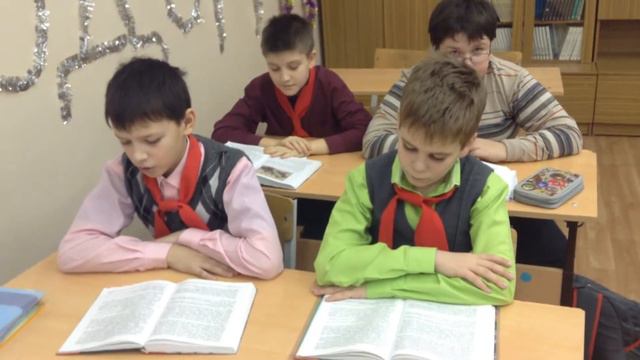 Читает вслух Хлебников Сергей, 6 класс МБОУ СОШ №14 смотреть онлайн