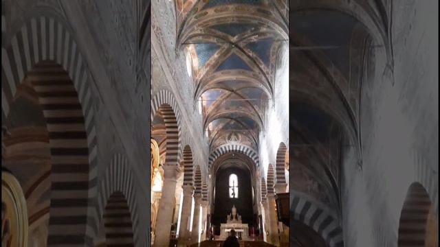 В каком городе находится этот собор? смотреть онлайн