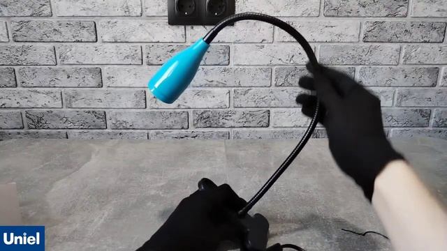 UL 00010744 ULM D501 4W 4000K BLUE Светильник настольный светодиодный «прищепка» Механический выкл смотреть онлайн