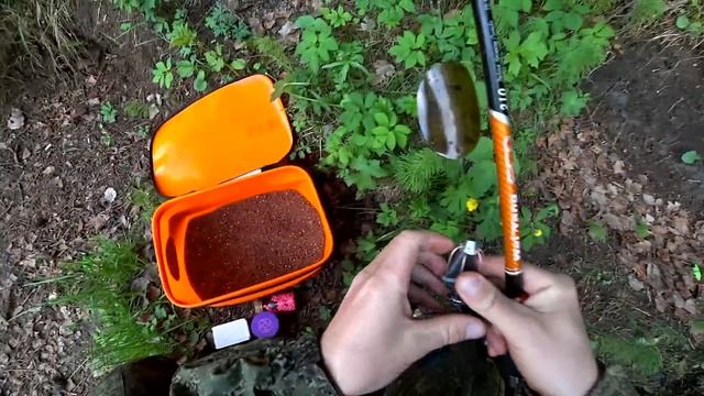 ЛЕЩ НА ДОНКУ И ПЕНОПЛАСТ/ЭТОТ МОНТАЖ БЕЗ РЫБЫ НЕ ОСТАВИТ ДАЖЕ В ЗАПРЕТ/РЫБАЛКА НА ЛЕСНОЙ РЕКЕ... смотреть онлайн