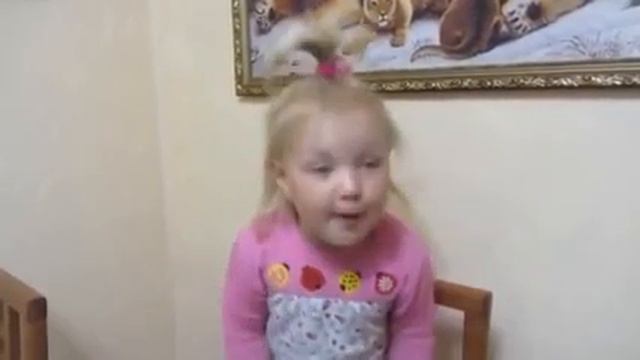Девочка 4года росказывает стих про бабушку!! Просто класс!!!!!!! смотреть онлайн