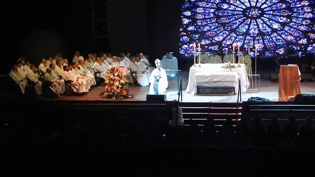 Homilia de arzobispo Mario Poli en el encuentro Luna Park 10 de octubre 2016 смотреть онлайн