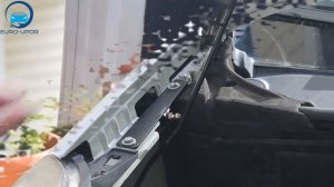 Установка амортизаторов капота на Citroen Berlingo 2 / Ситроен Берлинго 2