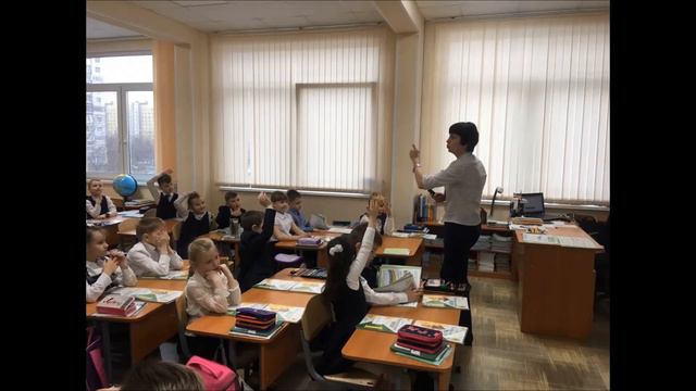 Один день из жизни начальной школы смотреть онлайн