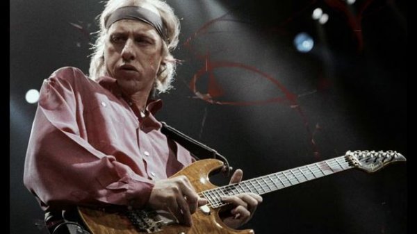Dire Straits - "Brothers In Arms"