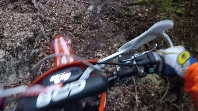 Эндуро стоянка ШАШЛЫК! Первые покатушки на GR8/ смотреть онлайн