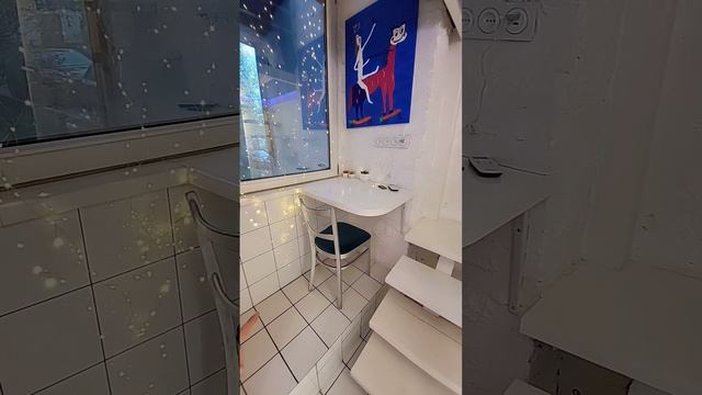 Студия, которая как будто бы для взрослых, а нравится детям смотреть онлайн