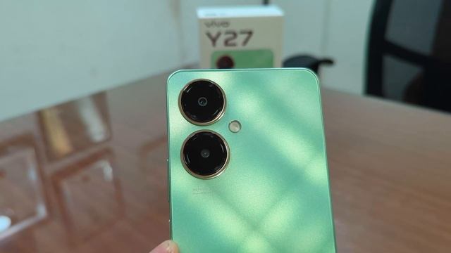 Vivo Y27 Review and Unboxing || 50MP Main Camera || 44W Flash charge ????? смотреть онлайн