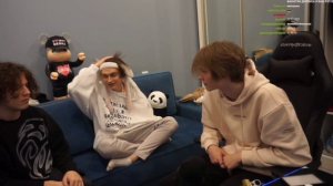 Некоглай разбил телефон Жожо