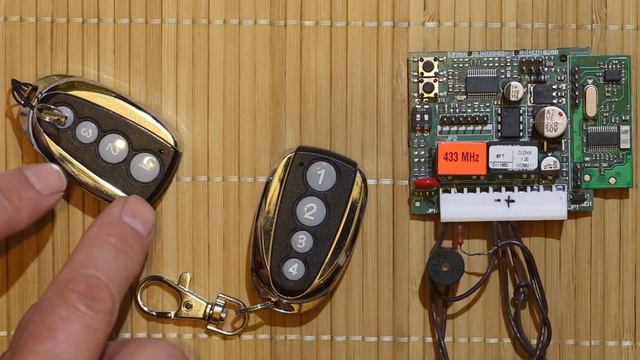 Настройка пульта D4 под BFT. Запись в приемник BFT смотреть онлайн