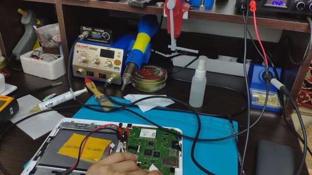 Не включается и не заряжается Digma TS1012E смотреть онлайн