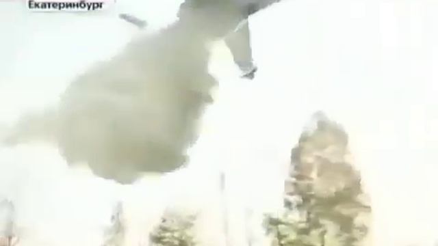 ЛЕТЧИК РАЗВЕРНУЛ САМОЛЕТ И ПОТУШИЛ ГОРЯЩИЙ ДОМ