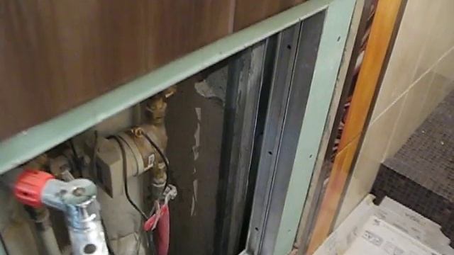 скрытый люк (Ревизия) смотреть онлайн