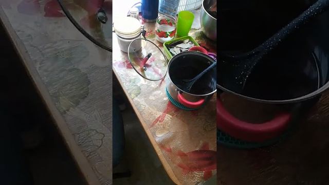 Шпроты из корюшки дома смотреть онлайн