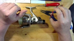 Снятие колпачка заднего фрикциона.