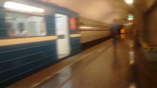 ОБЗОР СТАНЦИИ "БУХАРЕСТСКАЯ". 5 ЛИНИЯ (ФПЛ). смотреть онлайн