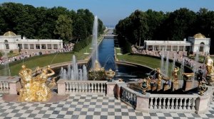 Фонтаны Петергофа // Фонтаны-Шутихи - главное детское развлечение